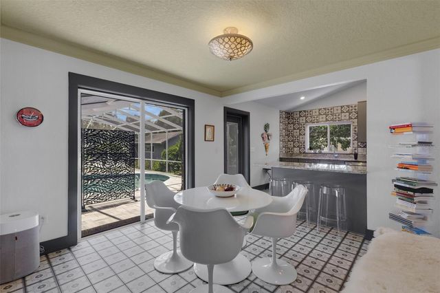 2634 COLLINS AVENUE, Lakeland, FL 33803