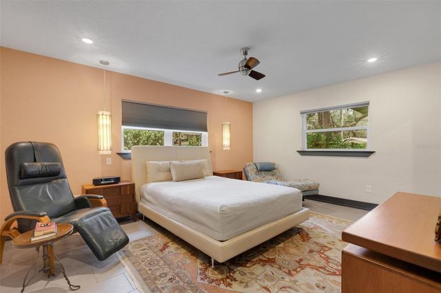 2634 COLLINS AVENUE, Lakeland, FL 33803