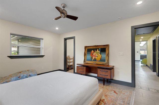 2634 COLLINS AVENUE, Lakeland, FL 33803