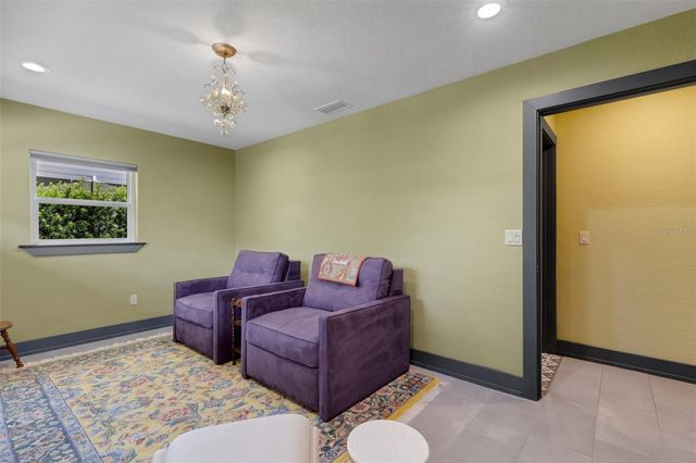 2634 COLLINS AVENUE, Lakeland, FL 33803