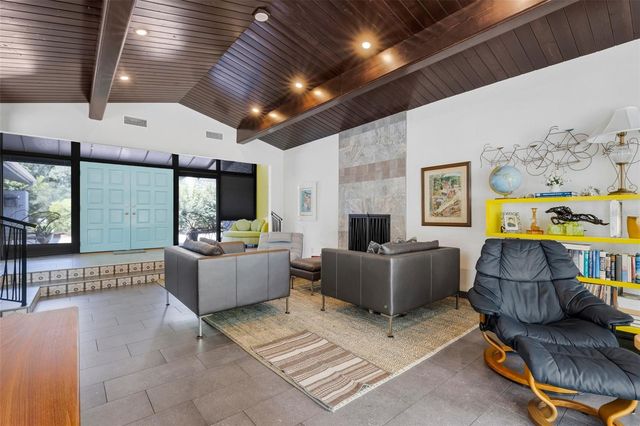 2634 COLLINS AVENUE, Lakeland, FL 33803