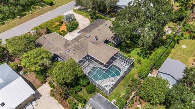 2634 COLLINS AVENUE, Lakeland, FL 33803