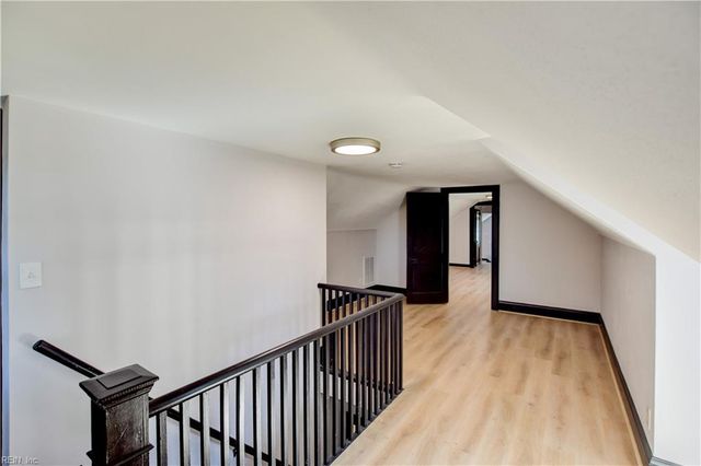 1943 Sycamore LN, Norfolk, VA 23523