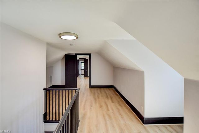 1943 Sycamore LN, Norfolk, VA 23523