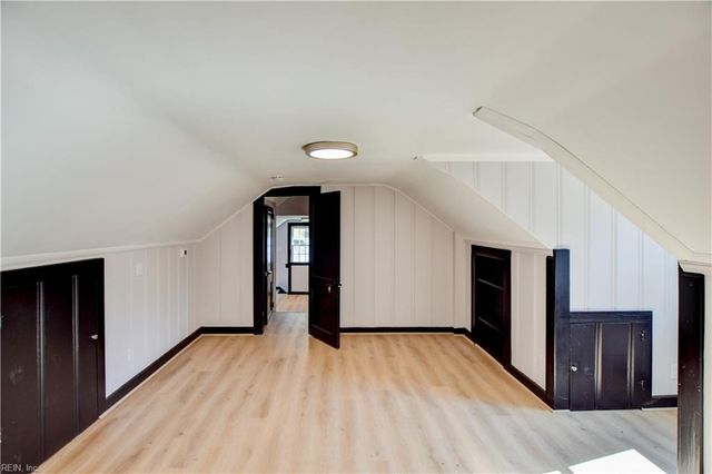 1943 Sycamore LN, Norfolk, VA 23523