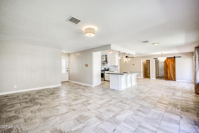 4200 RIDGECREST Drive, El Paso, TX 79902