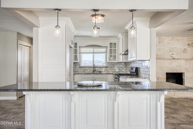 4200 RIDGECREST Drive, El Paso, TX 79902