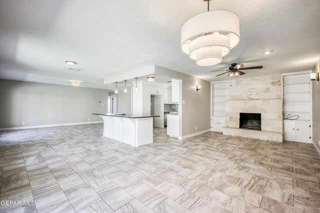 4200 RIDGECREST Drive, El Paso, TX 79902