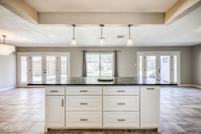 4200 RIDGECREST Drive, El Paso, TX 79902