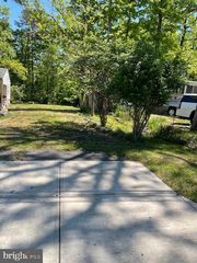5521 GLEN AVE, Lanham, MD 20706