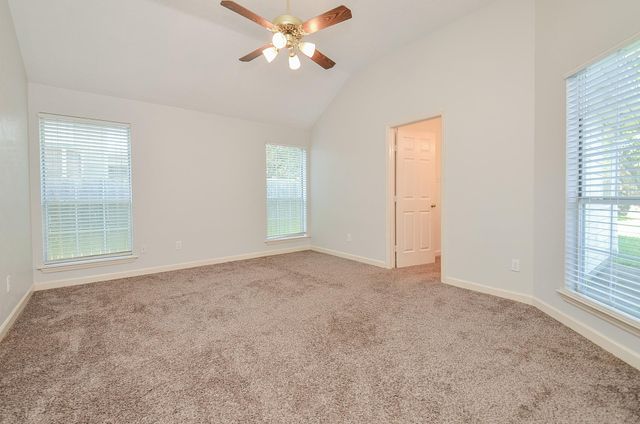 811 Spring Valley Court, Sugar Land, TX 77479