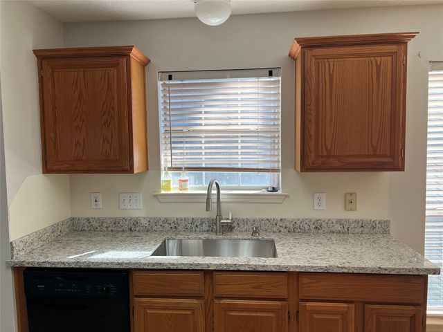 811 Spring Valley Court, Sugar Land, TX 77479