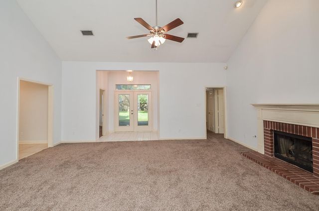 811 Spring Valley Court, Sugar Land, TX 77479