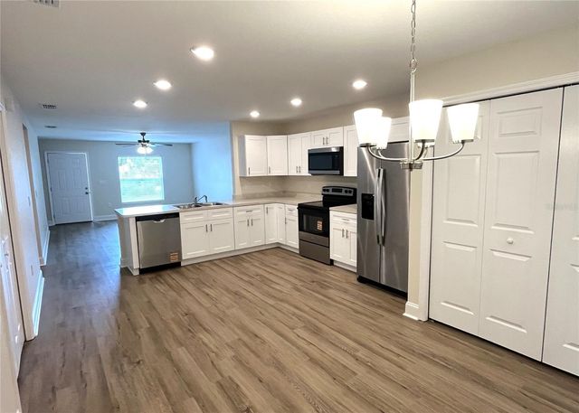 319 DIXIE HIGHWAY, Auburndale, FL 33823