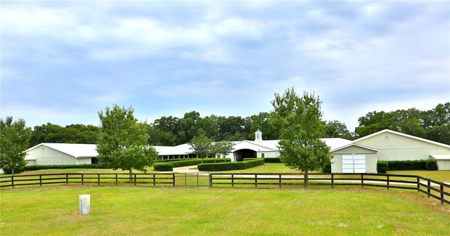19431 NE 17TH PLACE, Williston, FL 32696