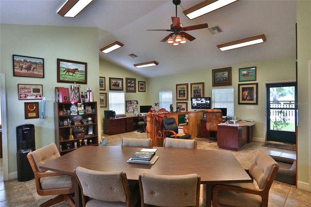 19431 NE 17TH PLACE, Williston, FL 32696