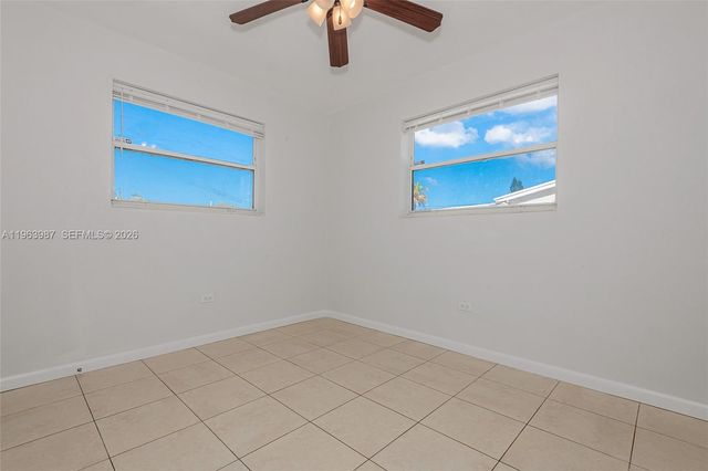 621 N 70th Way 0, Hollywood, FL 33024
