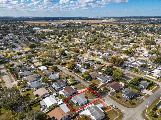 621 N 70th Way 0, Hollywood, FL 33024