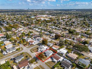 621 N 70th Way 0, Hollywood, FL 33024