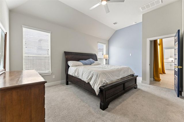 3323 Majestic Pine Lane, Rosenberg, TX 77471
