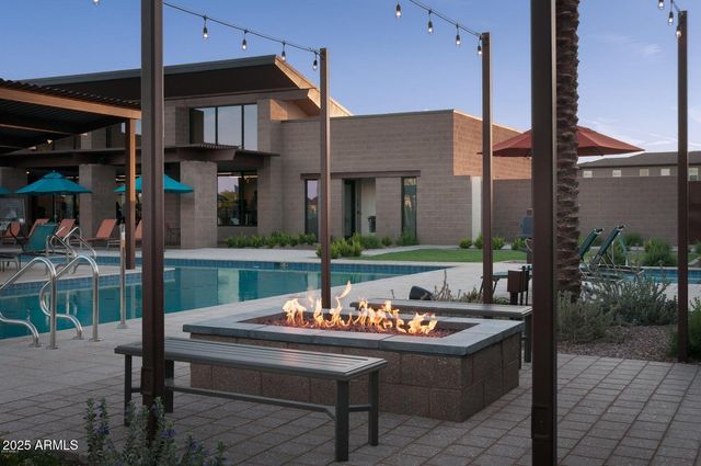 1250 N Abbey Lane Unit 211, Chandler, AZ 85226