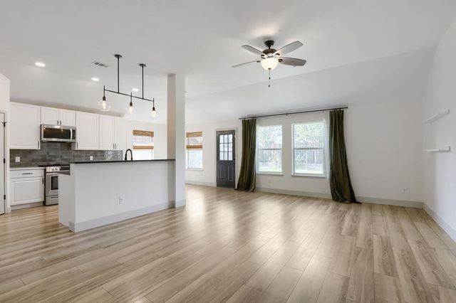 13620 Glen Mark DR, Manor, TX 78653