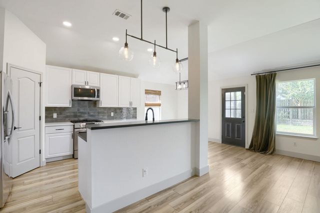 13620 Glen Mark DR, Manor, TX 78653