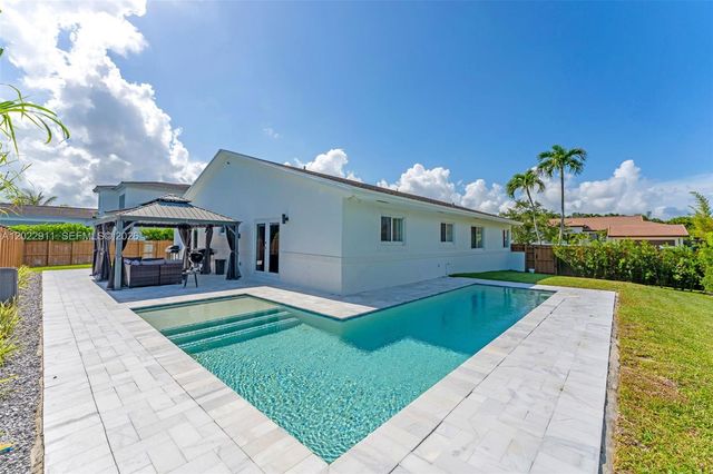 7840 SW 197th Ter, Cutler Bay, FL 33189