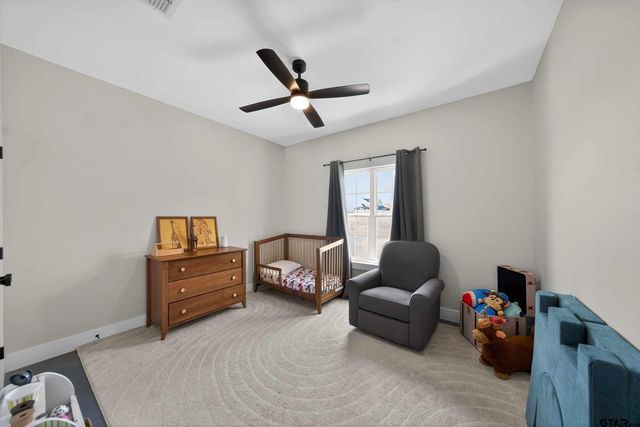 305 Gallatin Cutoff Rd, Jacksonville, TX 75766