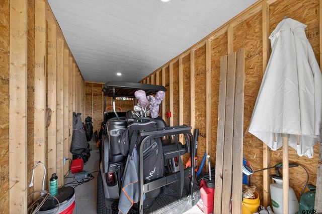 305 Gallatin Cutoff Rd, Jacksonville, TX 75766