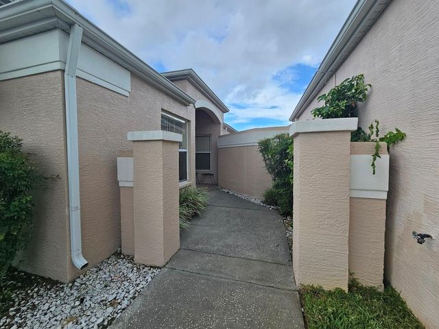 311 ROYAL PALM WAY, Spring Hill, FL 34608