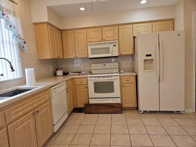 311 ROYAL PALM WAY, Spring Hill, FL 34608