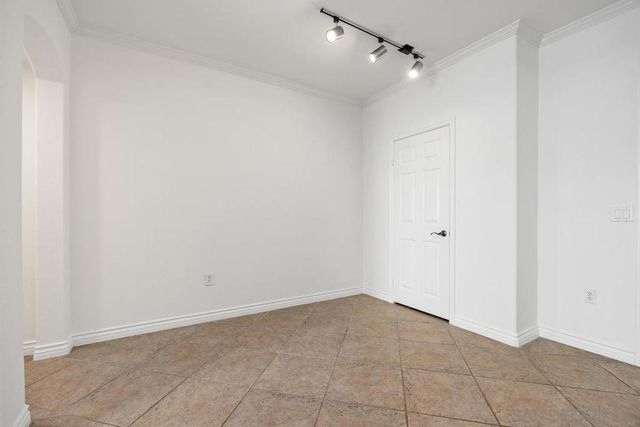 9263 Regents Rd B108, La Jolla, CA 92037