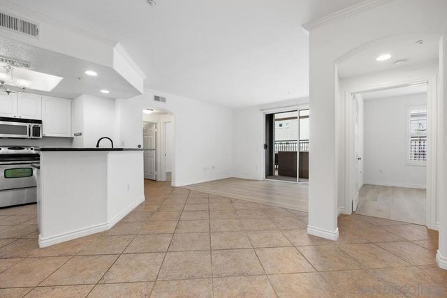 9263 Regents Rd B108, La Jolla, CA 92037