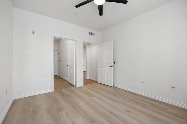 9263 Regents Rd B108, La Jolla, CA 92037