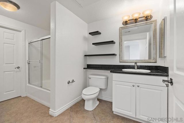 9263 Regents Rd B108, La Jolla, CA 92037