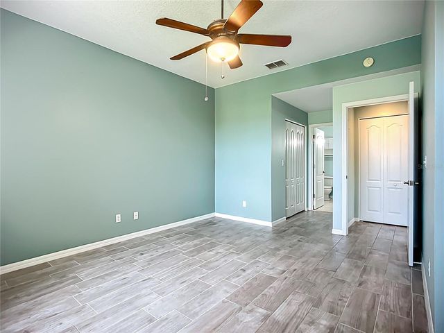 1219 HUNTINGTON GREENS DRIVE, Sun City Center, FL 33573