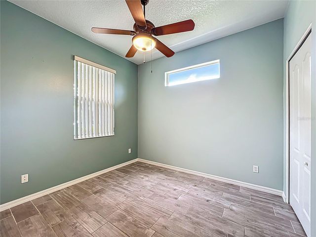 1219 HUNTINGTON GREENS DRIVE, Sun City Center, FL 33573