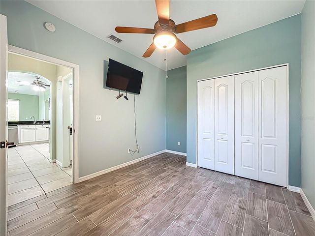 1219 HUNTINGTON GREENS DRIVE, Sun City Center, FL 33573