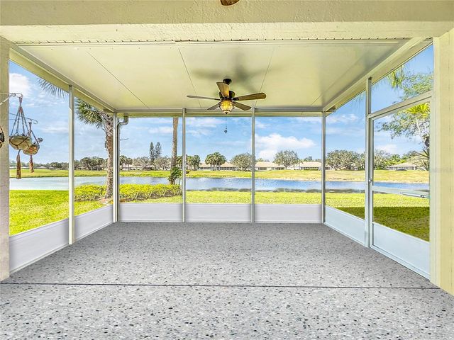 1219 HUNTINGTON GREENS DRIVE, Sun City Center, FL 33573