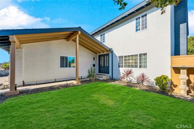 17986 Santa Olivia Street, Fountain Valley, CA 92708