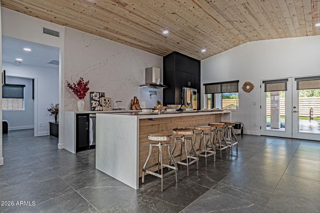 3027 N 26TH Street, Phoenix, AZ 85016