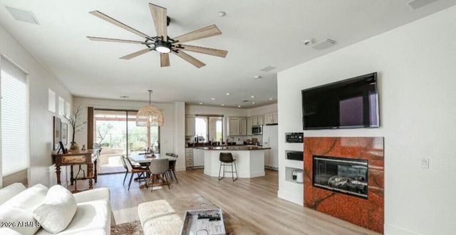 2423 W SHADOW GLEN Court, Anthem, AZ 85086