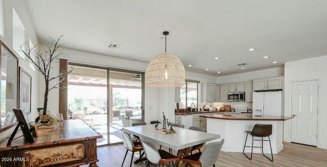 2423 W SHADOW GLEN Court, Anthem, AZ 85086