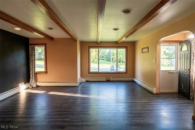 2930 Center Road, Poland, OH 44514