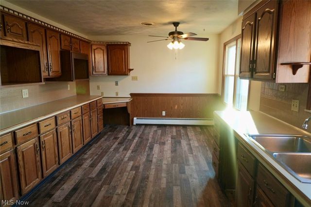 2930 Center Road, Poland, OH 44514