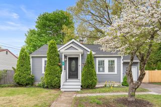 20 Oneida Ave, Brockton, MA 02301
