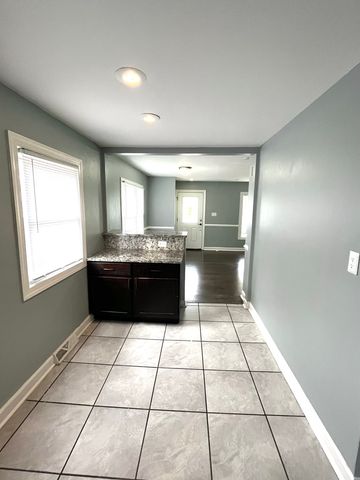 16626 Holland Avenue, South Holland, IL 60473
