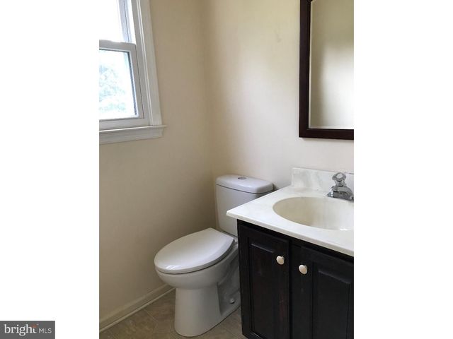 2 CORWEN TER W, West Chester, PA 19380
