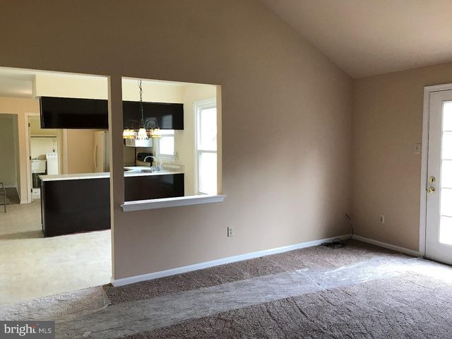 2 CORWEN TER W, West Chester, PA 19380
